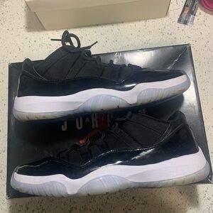 *SOLD* Jordan 11 Space Jam Low